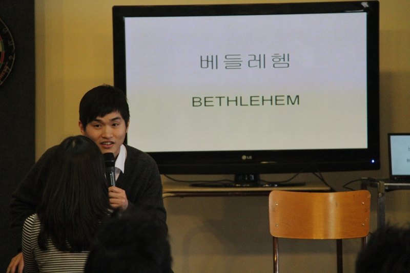 portrait Han Min 302 (800x533).jpg